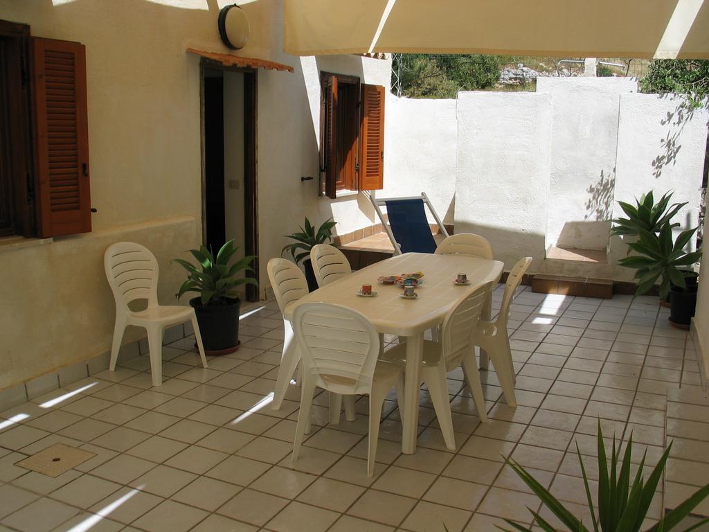 La Torretta Villa Favignana Værelse billede